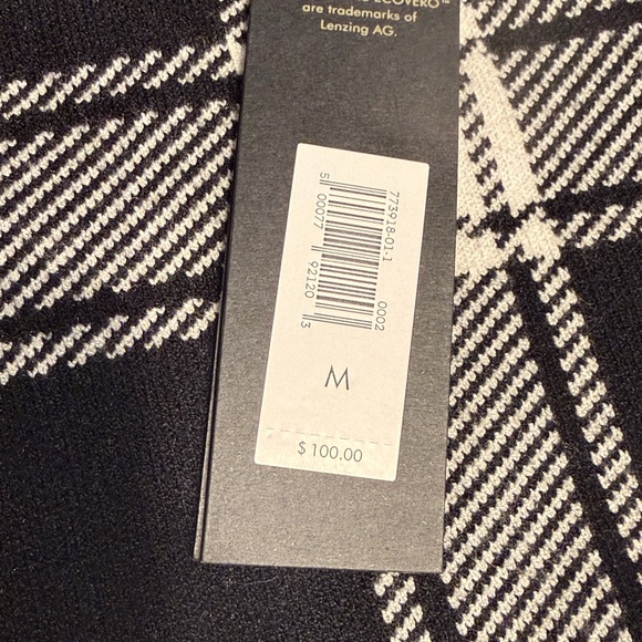 Banana Republic Plaid Statement Sweater Black Medium - Picture 8 of 13